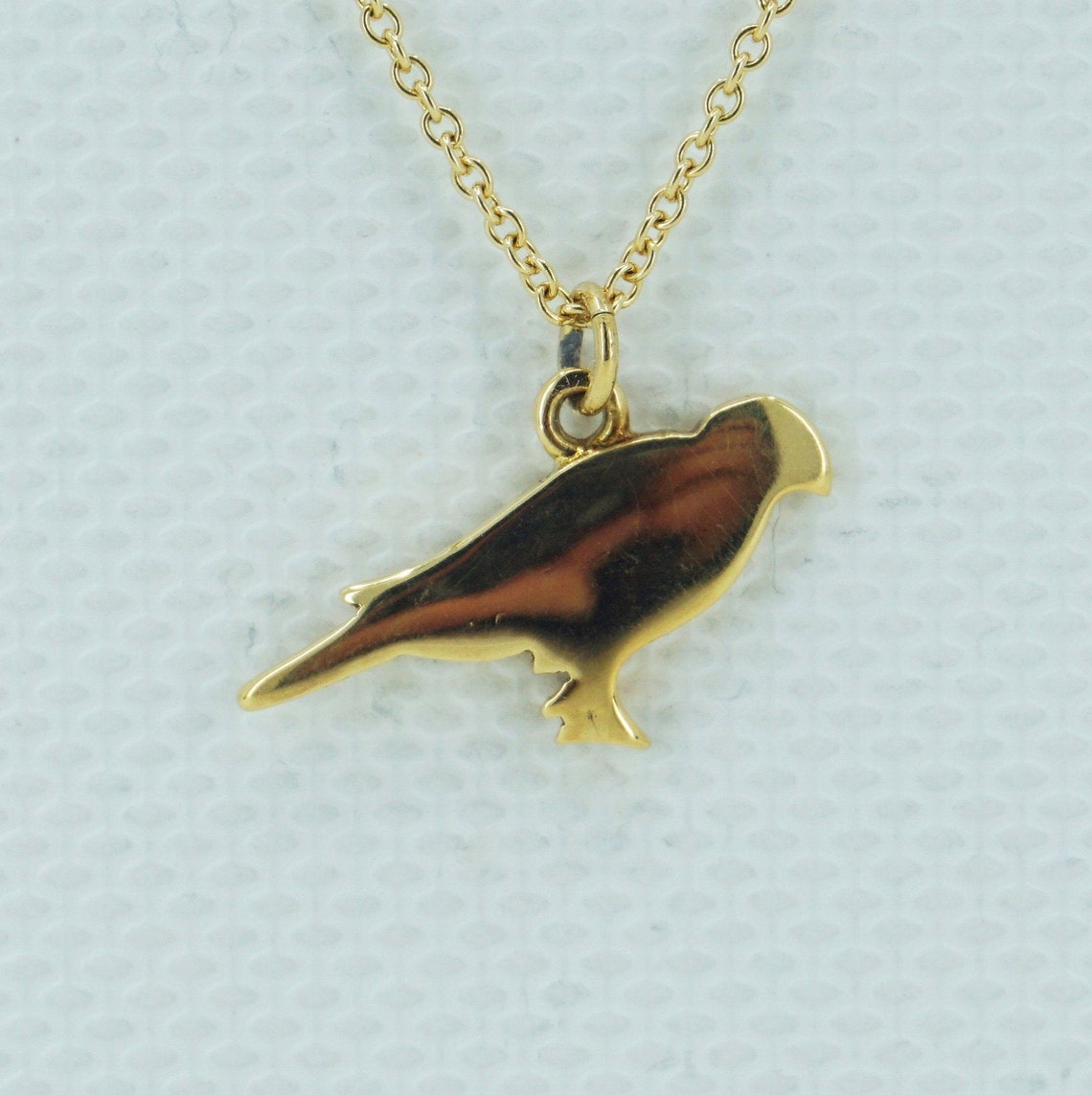 18ct yellow gold Bird pendant with diamond Etsy