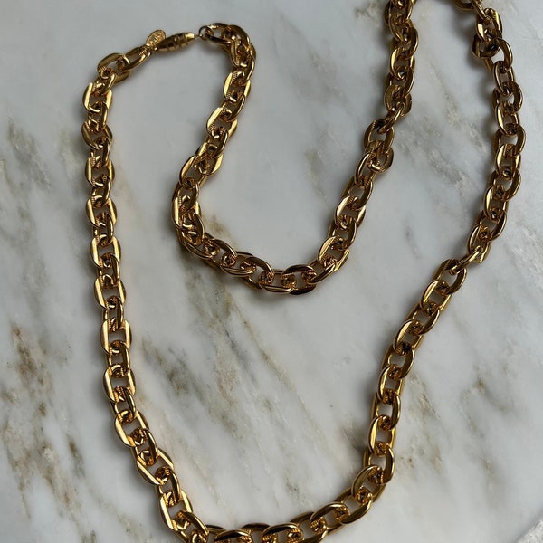 Vintage vendome heavy gold tone chain link necklace