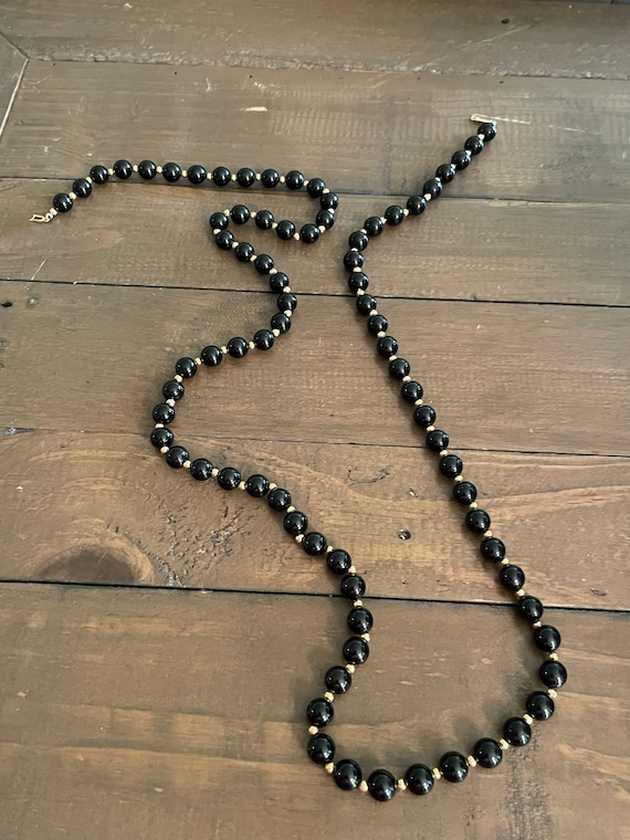 ★人気★【VINTAGE HOLLYWOOD】★Black Stone Beads Necklac.e★ ORIGINAL BY ROBERT - NECKLACE 9 ROWS BLACK BEADS - LARGE