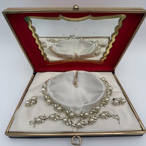 Vintage faux pearl and rhinestone bracelet necklace and clip earrings in display box