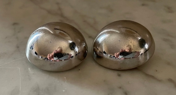 Vintage coro silver tone disc-button earrings - image 2