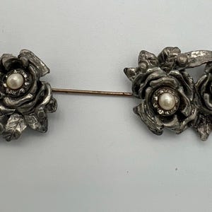 Vintage Irving NY Silverman Faux Pearl Rhinestone Flowers Jabot