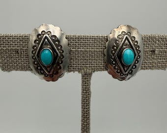 Vintage Navajo sterling silver turquoise screwback earrings