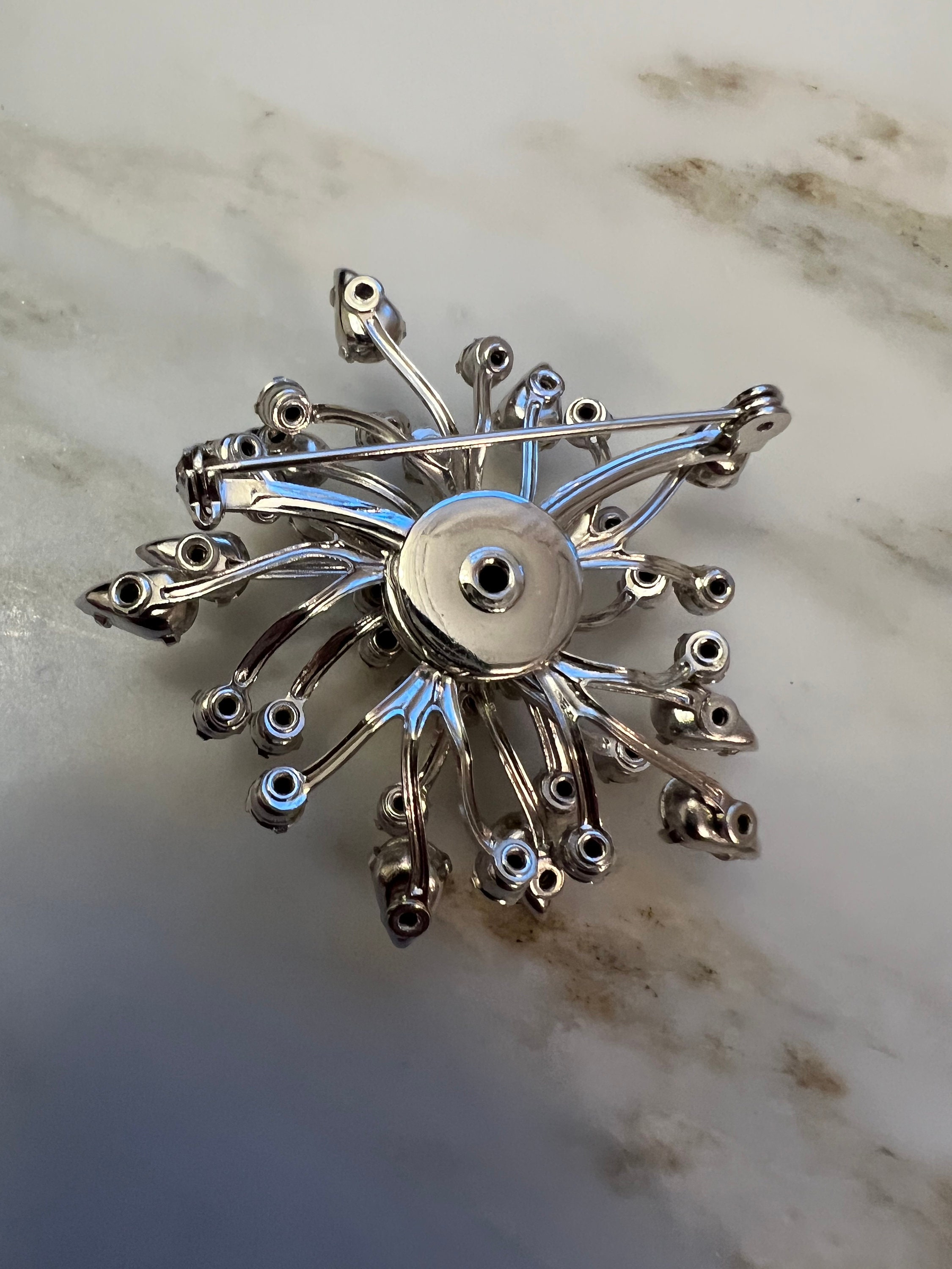 Broche Vintage Rivière Strass Argentée - Occasion Bon état, Origine France