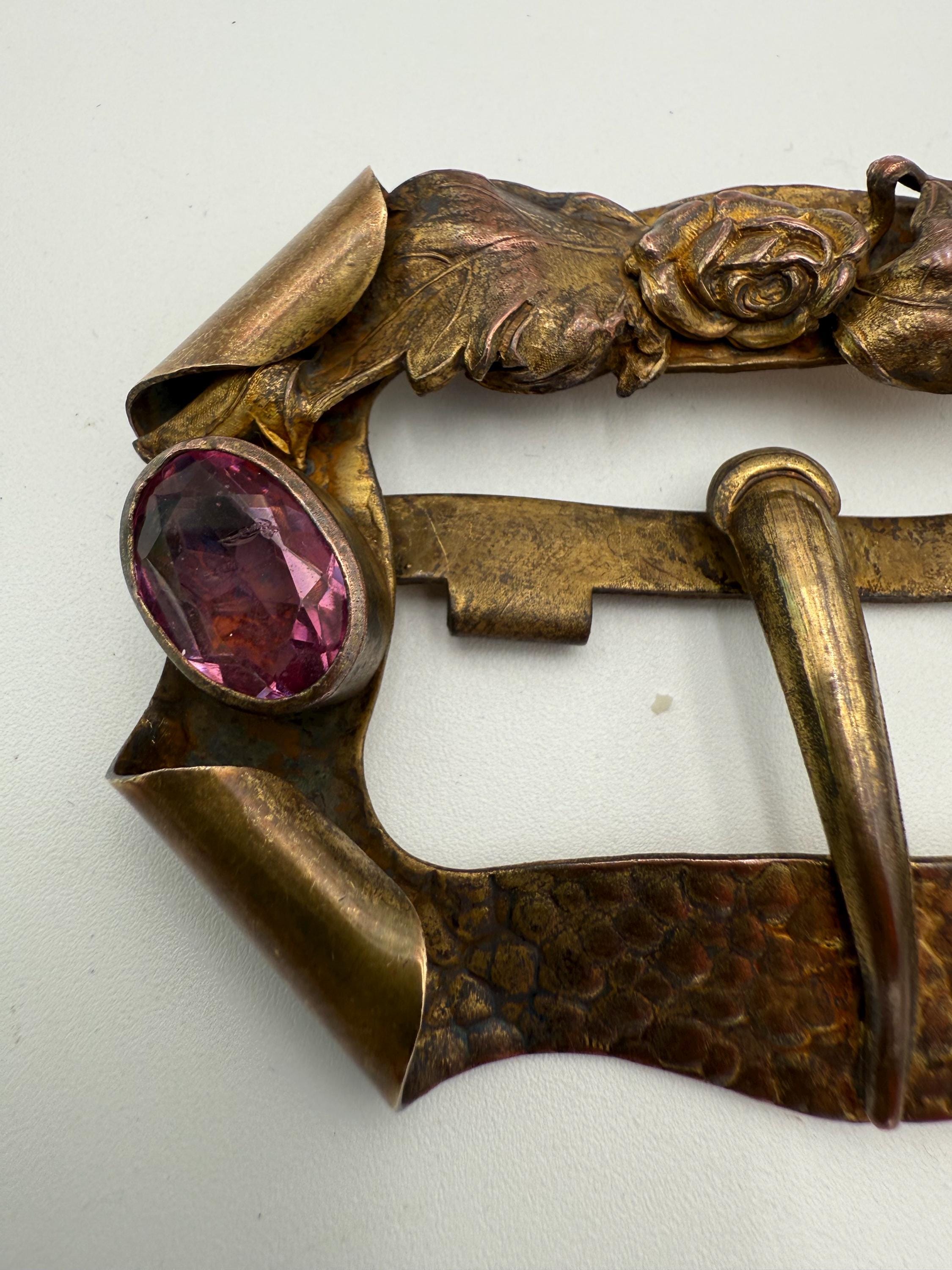 Antique Victorian Belt Buckle With Faceted Amethyst Glass  display picture 3