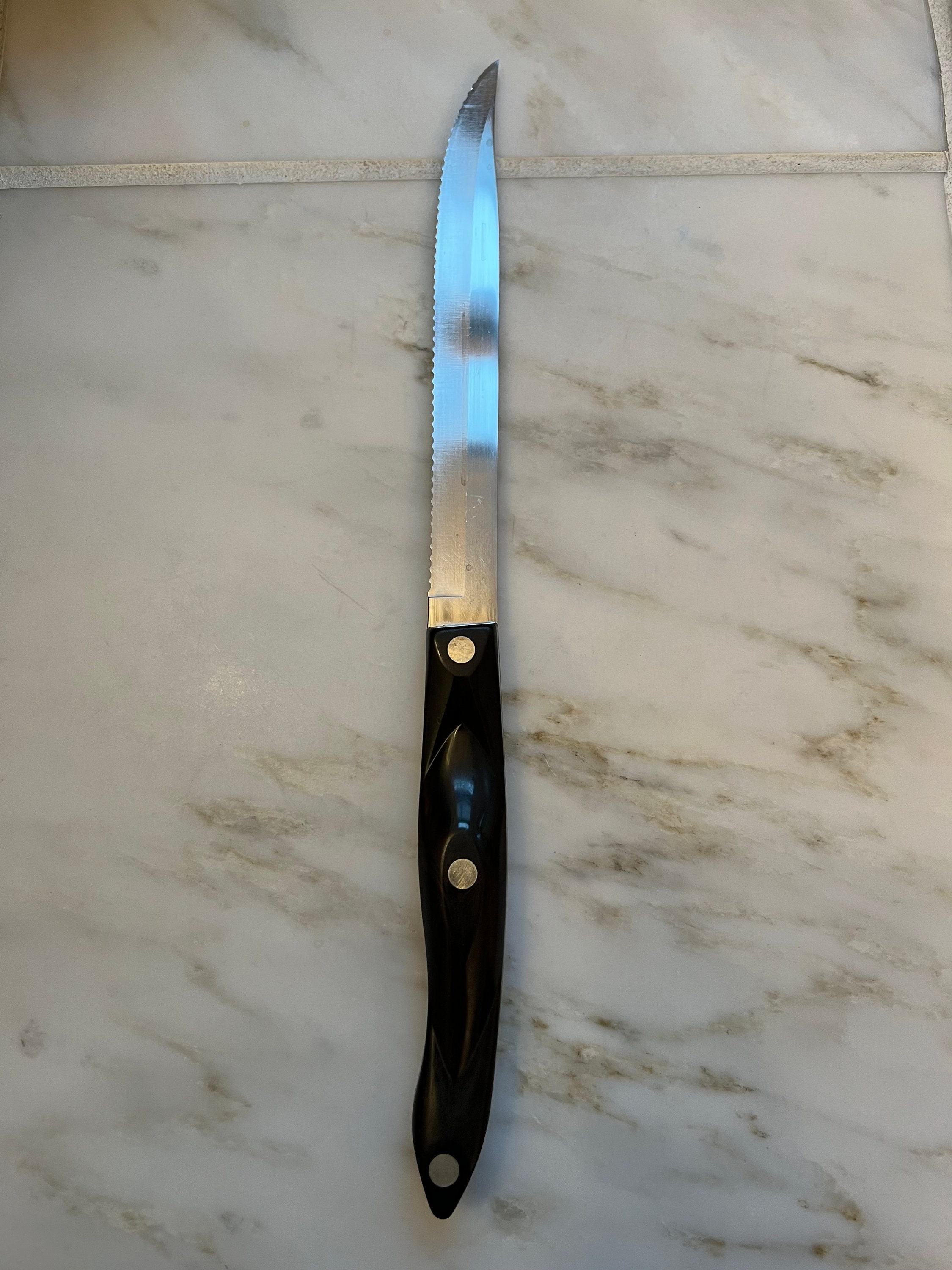 Cutco 1729 JI Serrated Carving Knife 