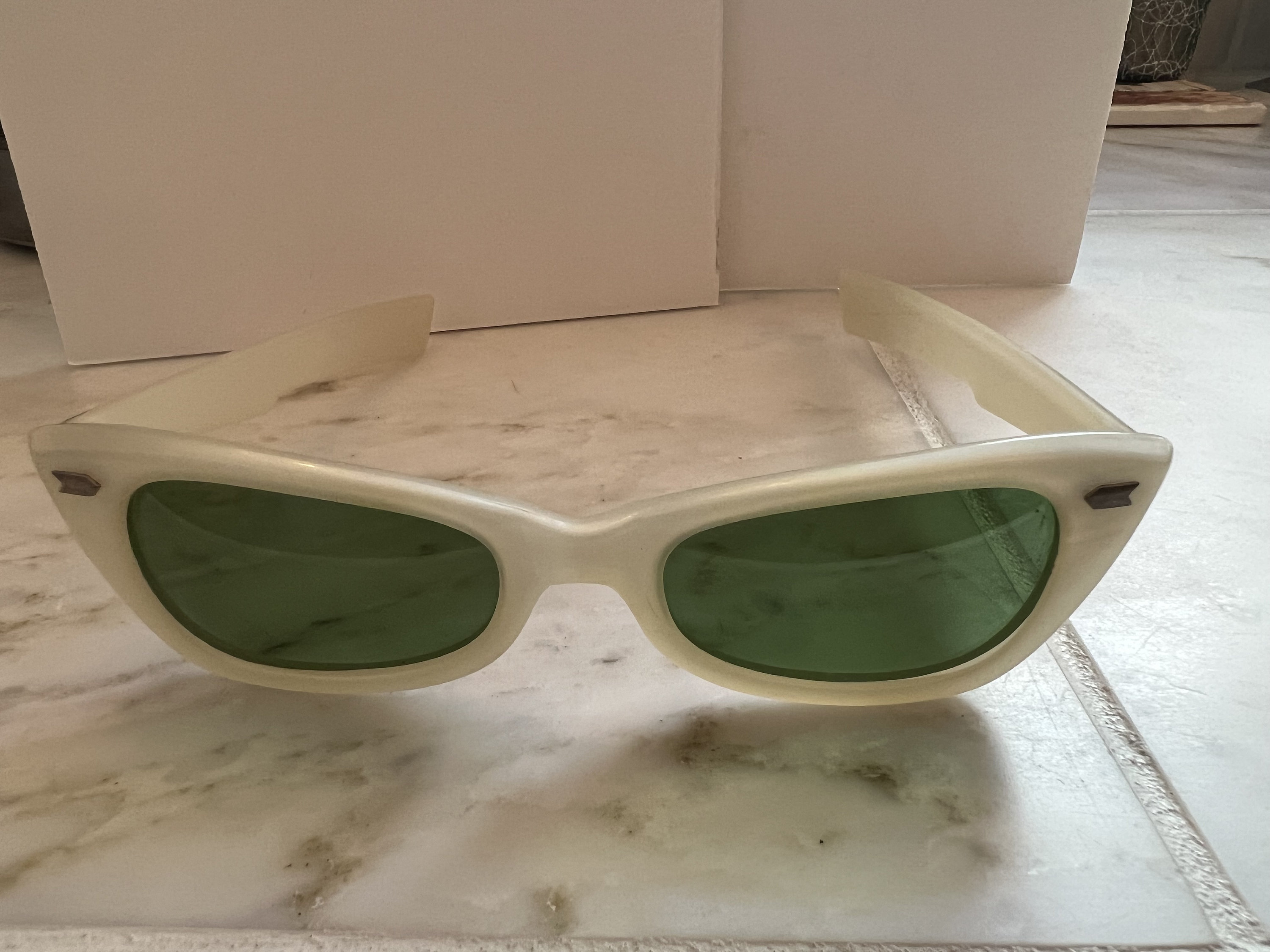 Vintage Polaroid cool ray 115 sunglasses - Etsy 日本