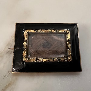 Victorian 14k gold enamel mourning hair brooch