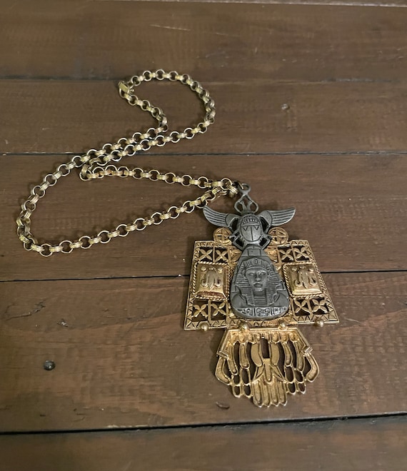 Vintage ART Egyptian revival pendant necklace