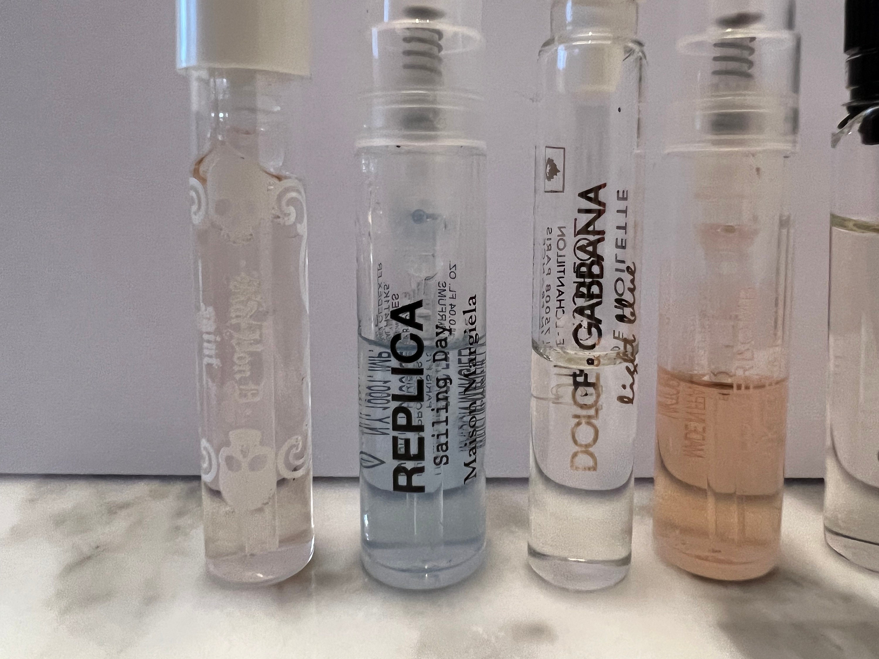 Set of 15 Mini Perfume Samples of Varying Scents and Designers Etsy