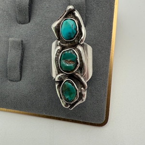 Vintage Navajo sterling silver three stone turquoise ring size 5