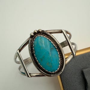 Vintage Navajo artist signed SA sterling silver turquoise cuff bracelet