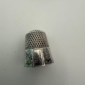 Vintage sterling silver thimble