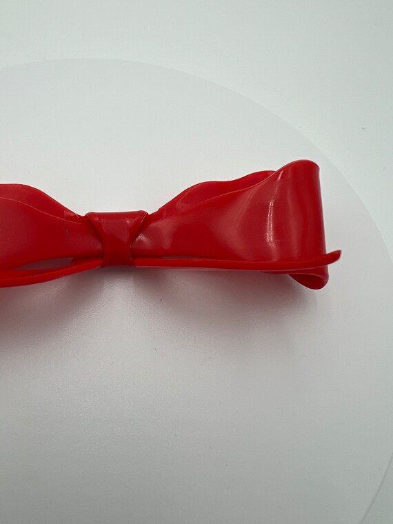 Vintage red plastic bow hair clip barrette made i… - image 5