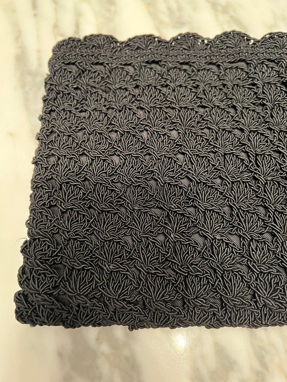 Vintage 1940s black cord crochet knit purse