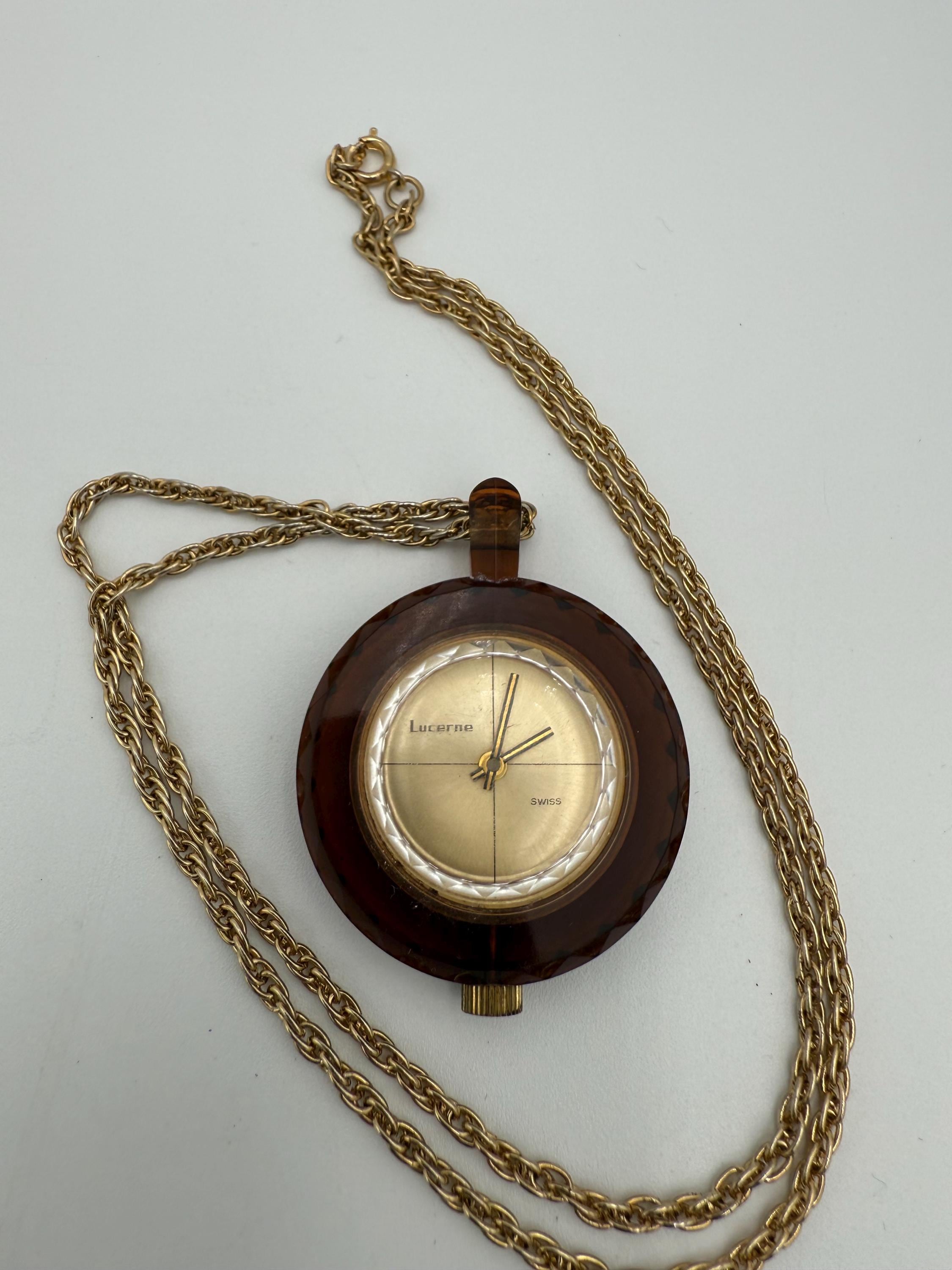 Vintage Lucerne Swiss Wind up Lucite Watch Pendant Necklace  display picture 1