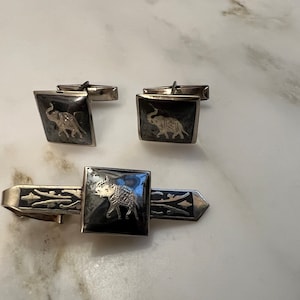 Vintage Siam Sterling elephant cuff links and tie bar clip