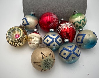 Set of 10 vintage assorted glass Christmas ornaments in good condition.