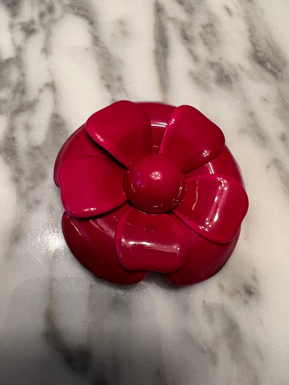 Vintage dark pink magenta enamel flower brooch