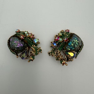 Vintage signed HAR dragon lava rock rhinestone clip earrings