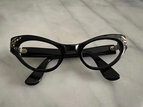 Vintage black plastic 1950s 1960s cat eye glasses… - image 1