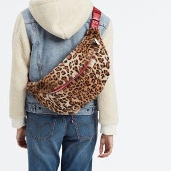 Levi's large sling / fanny pack cheetah print