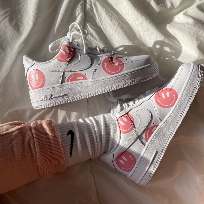 air force 1 smiley face mens