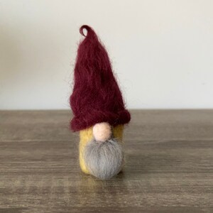 Yellow and burgundy gnome