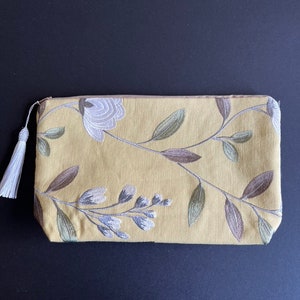 高級刺繍入りイエローリネントイレットバッグ/財布