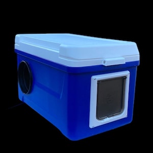 Blue Insulated Cat Shelter: Modern Outdoor Cat House with Two Doors