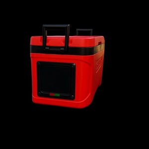 Insulated Outdoor Cat Shelter: Eco-Friendly Feral Cat House Red/Black