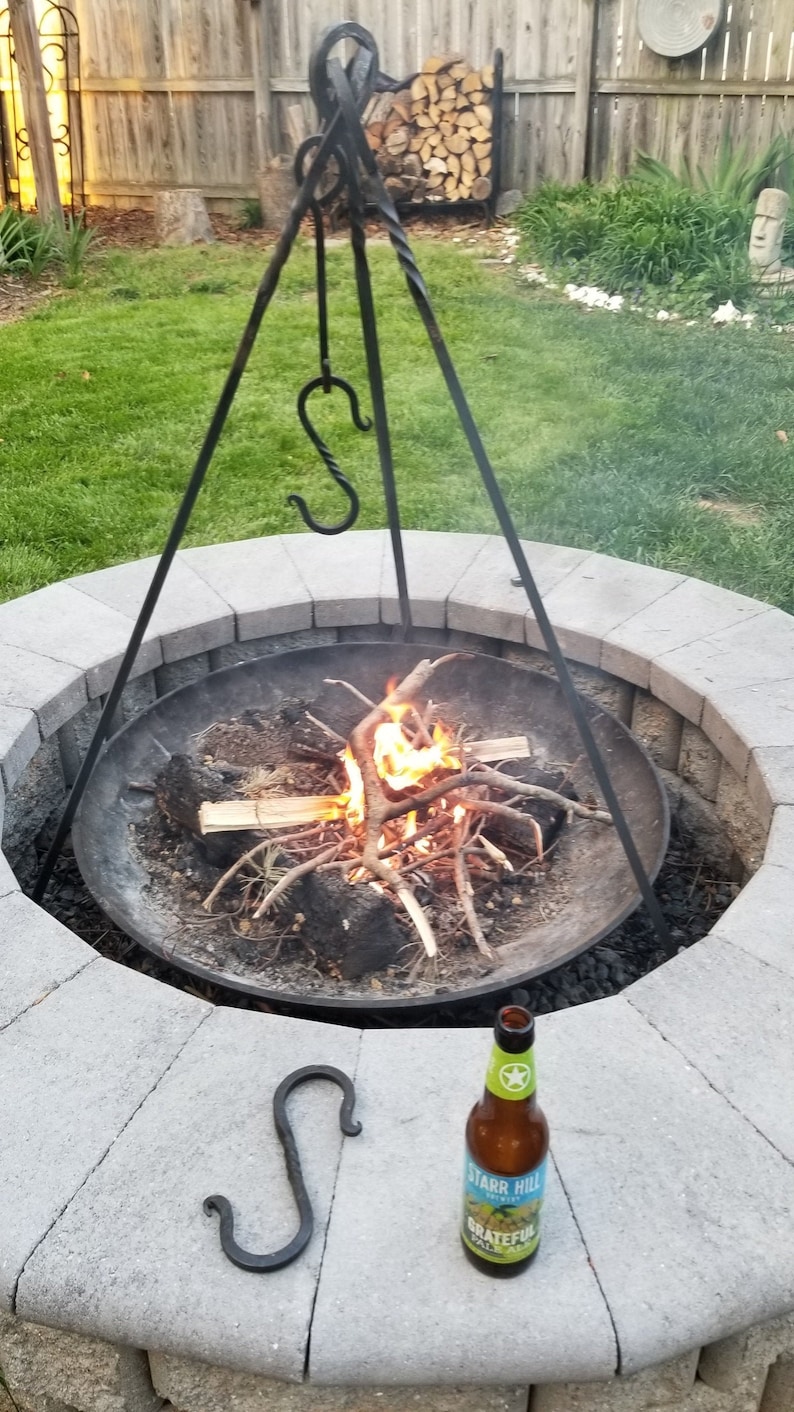 XL heavy duty forged camp cooking tripod holds OVER 95 POUNDS! seen on tv's , fallout, dinner: impossible image 5