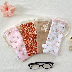 Floral Glasses Case, Handmade Padded Cotton Glasses Pouch