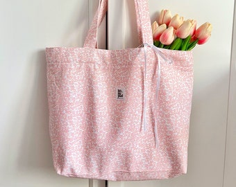 Aesthetic tote bag, Pink tote bag, Shopping bag, Shoulder bag, Floral tote bag,  Cute tote bag, Zippered Tote Bag with pocket, Gift for her