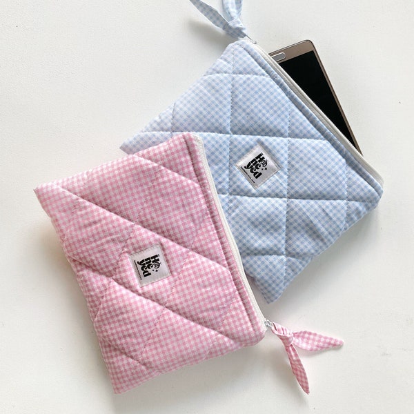 Pink Kindle Paperwhite Sleeve, Blue Gingham Quilted E-Reader Cover, Kindle Sleeve, Kindle Case, Coin purse, Book Lover Gift, Gift for Her