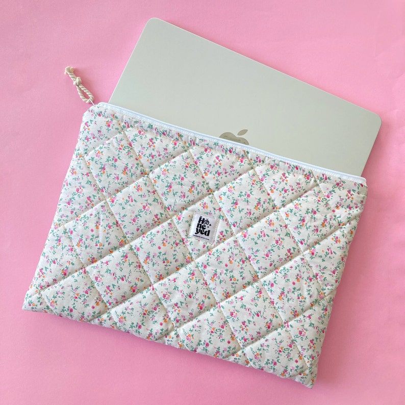 gift for her, womens gift, pink laptop bag, floral laptop bag, laptop sleeve, laptop flat pouch, Cute Laptop Sleeve, Floral Laptop Sleeve, cute laptop bag, Notebook Bag, Quilted Laptop Bag, Macbook bag  13 inch,14 inch, 15 inch laptop bag