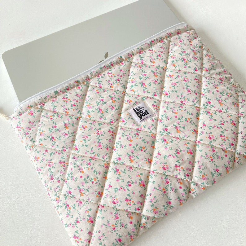 gift for her, womens gift, pink laptop bag, floral laptop bag, laptop sleeve, laptop flat pouch, Cute Laptop Sleeve, Floral Laptop Sleeve, cute laptop bag, Notebook Bag, Quilted Laptop Bag, Macbook bag  13 inch,14 inch, 15 inch laptop bag