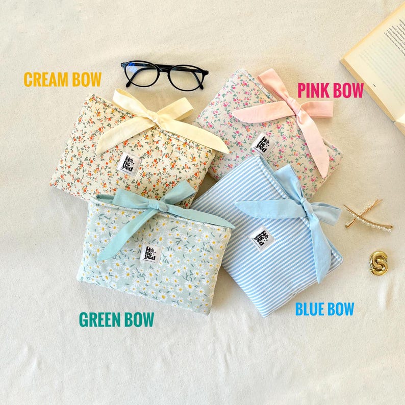 bow kindle sleeve, bow kindle pouch, ,Coquette kindle Sleeve, Floral kindle Sleeve, Kindle cover, paperwhite sleeve, aesthetic kindle signature sleeve, kobo libra sleeve, gifts for her, gifts for mom, gifts for daughter, kindle accessories