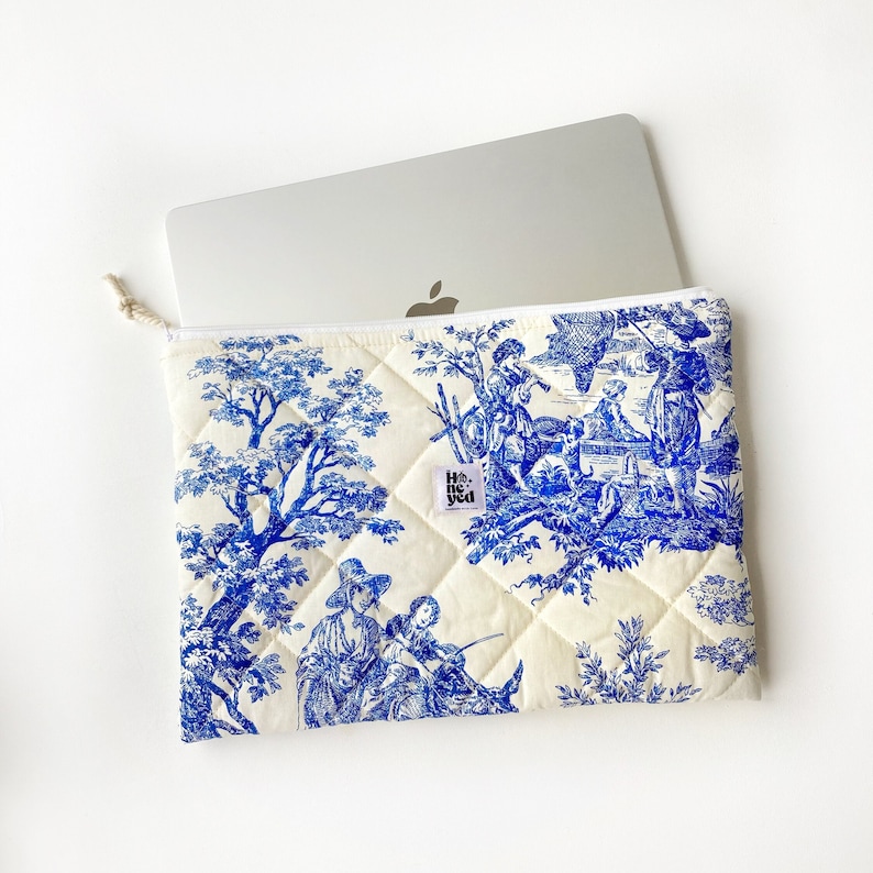 gift for her, womens gift, blue laptop bag, floral laptop bag, laptop sleeve, laptop flat pouch, Cute Laptop Sleeve, Floral Laptop Sleeve, vintage laptop bag, Notebook Bag, Quilted Laptop Bag, Macbook bag  13 inch, 14 inch, 15 inch, laptop bag