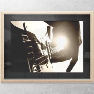 Play Guitar Museum Quality Matte Poster, Wandkunst, Wanddekoration, Gitarrenliebhaber, Musiker, schwarz-weiße Kunst, rahmenbare Kunst, E-Gitarre