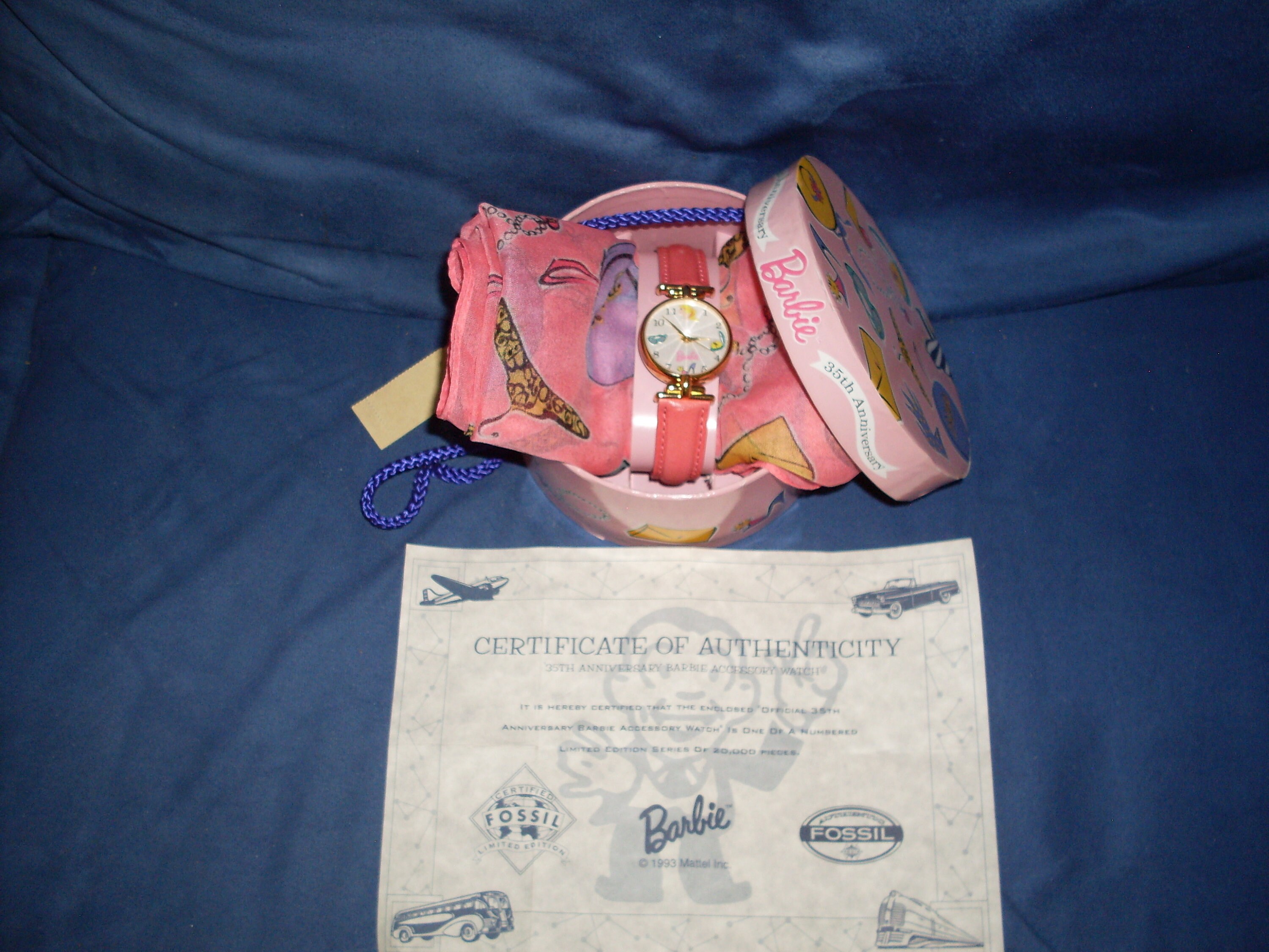 Vintage Barbie Fossil Watch Set: Collector display picture 1