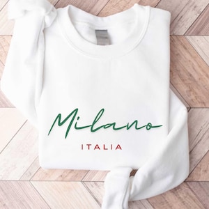 Milano Italia Sweatshirt, Milan Italy City Sweater, Italian Flag Colors Hoodie Sweatshirt, Travel Aesthetic Crewneck, Gift for Italy Lover