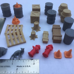 Scenery pack 24 pieces assorted ,o gauge