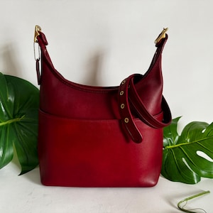 良品　コーチ　vintage coach old hobo red 9059 良品 コーチ vintage coach old hobo red 9059