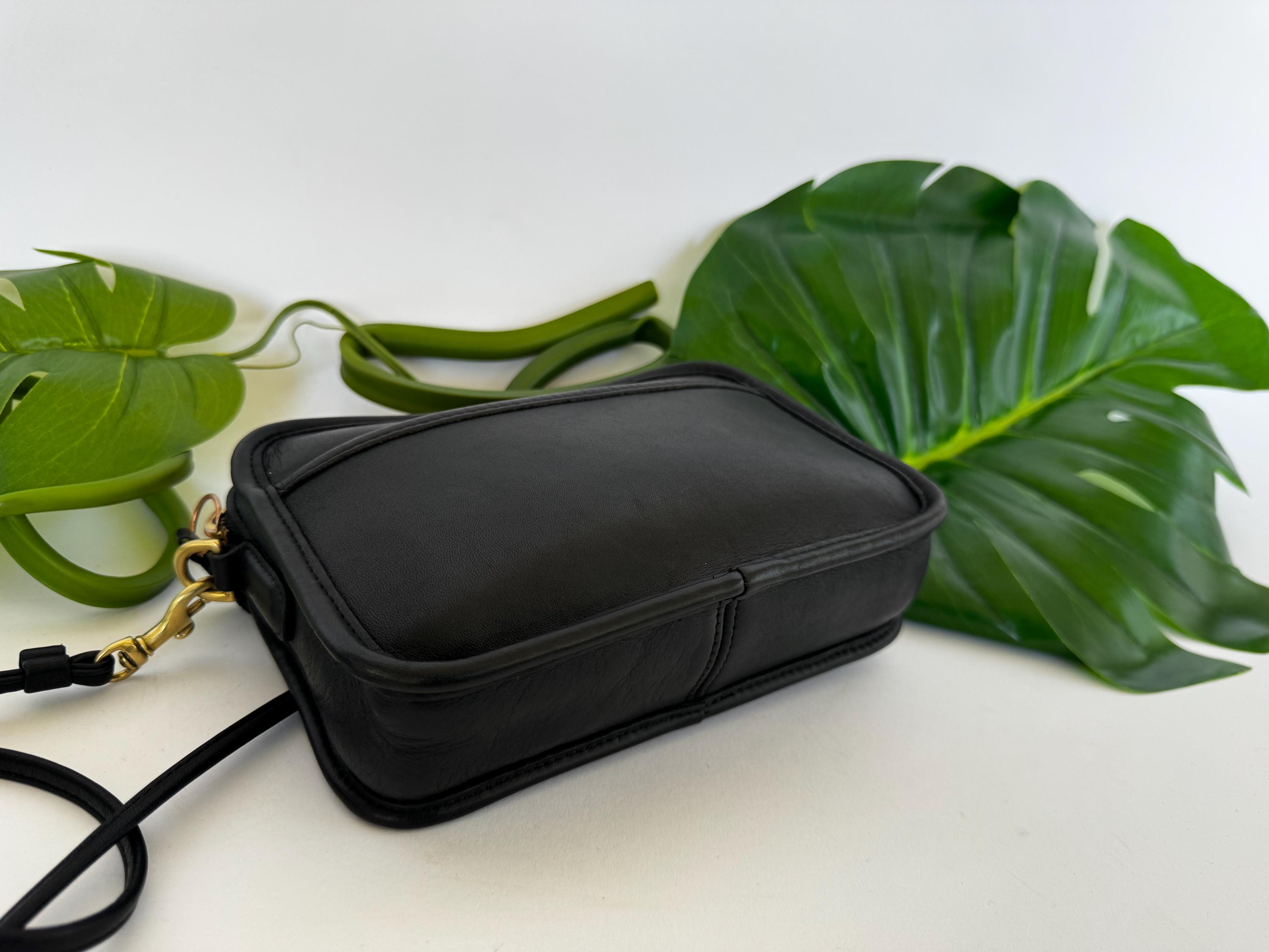 Vintage Coach | Carnival Bag | 9925 | Black - Etsy