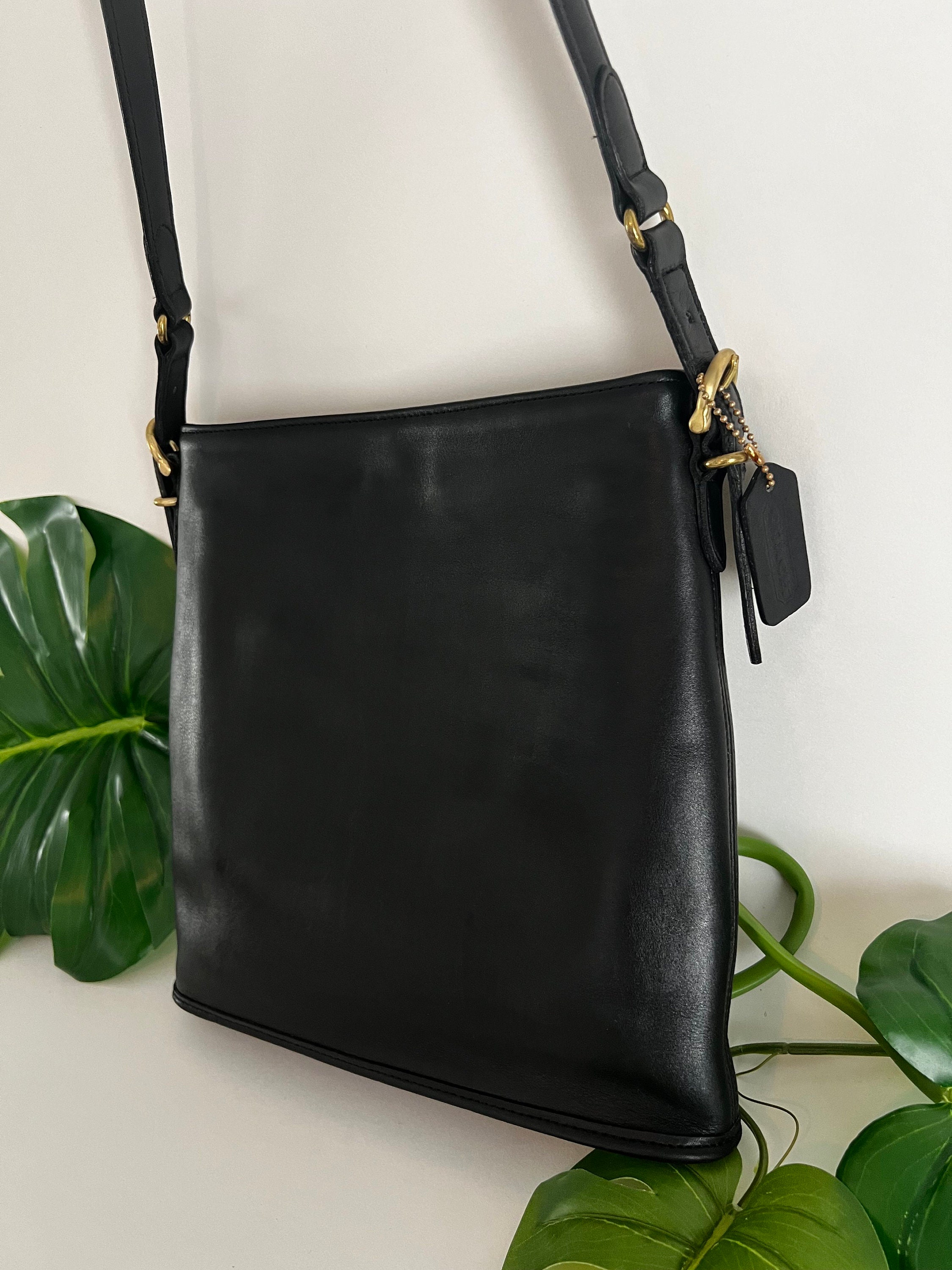 Vintage Coach | Equestrian Slim Bucket | 9806 | Black - Etsy