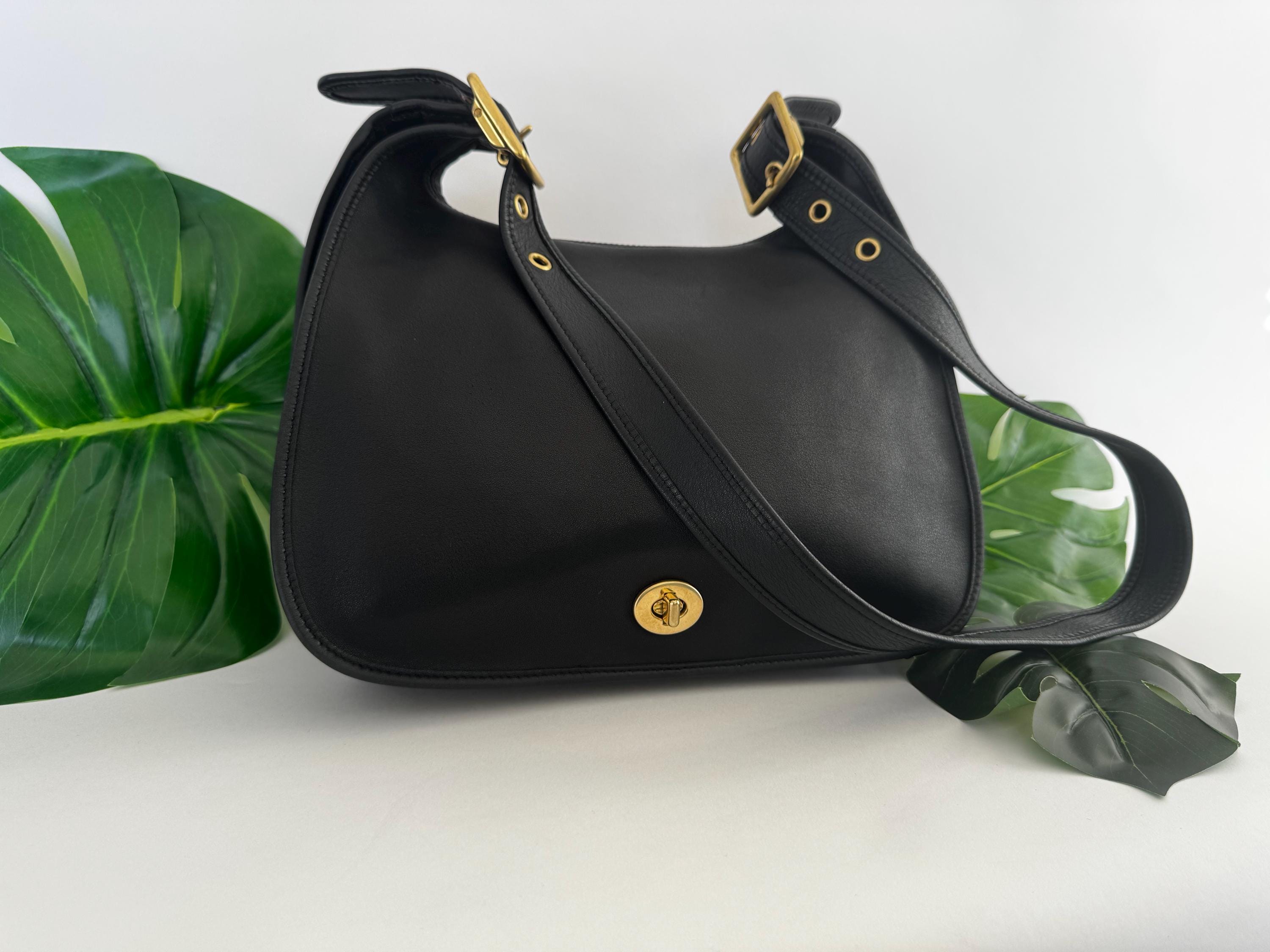 バッグ Rare Coach Vintage Legacy Crescent Bag Vintage Coach | Legacy Crescent Bag | 9718 | Black - Etsy