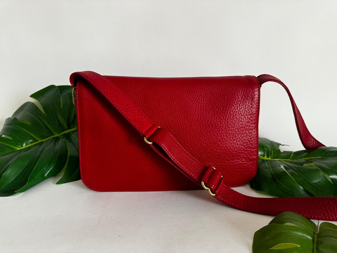 バッグ Vintage Coach Flap Lether Shoulder Red COACH VINTAGE LEGACY BEDFORD SADDLE MAIL FLAP RED LEATHER
