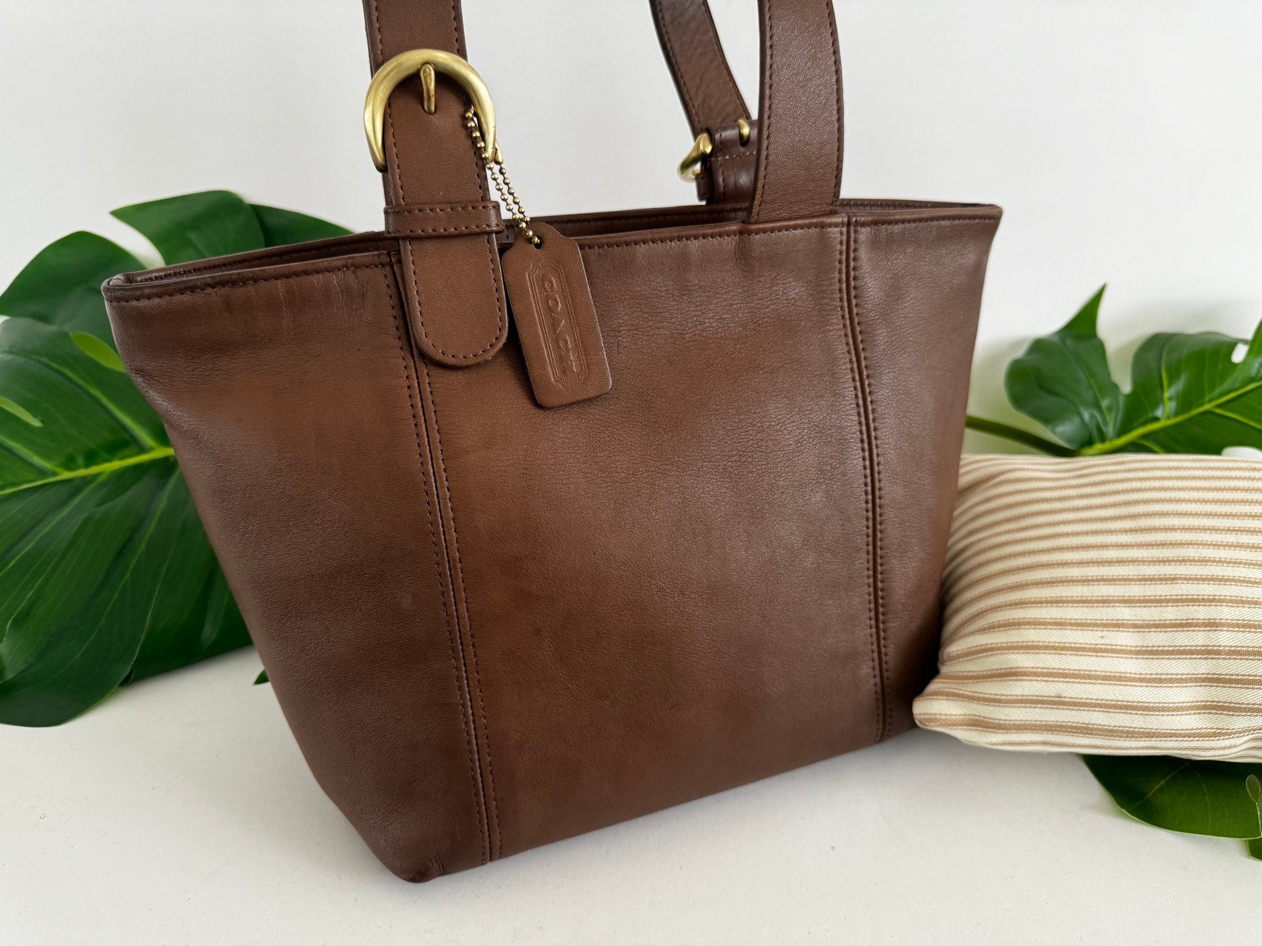 Coach | Lightweights Waverly Bag | 4133 | Mahogany - Etsy