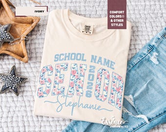 Custom senior 2026 shirt gift Personalized Class of 2026 shirt Coquette Senior 2026 shirt graduation gift Senior Mom Sweatshirt idea gifts